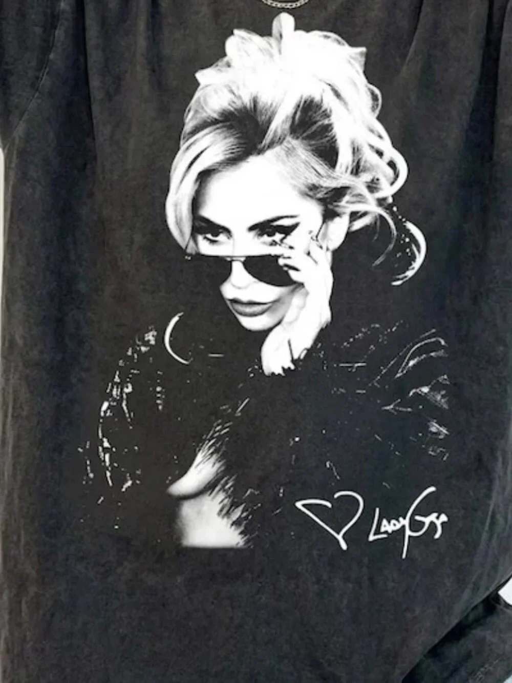 Lady Gaga Graphic Unisex T-Shirt 91 - Picture 2 of 5